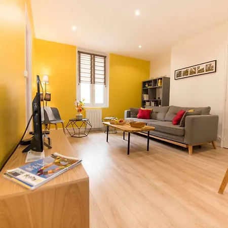 Apartment Elegant & Ensoleille - Centre-ville *
